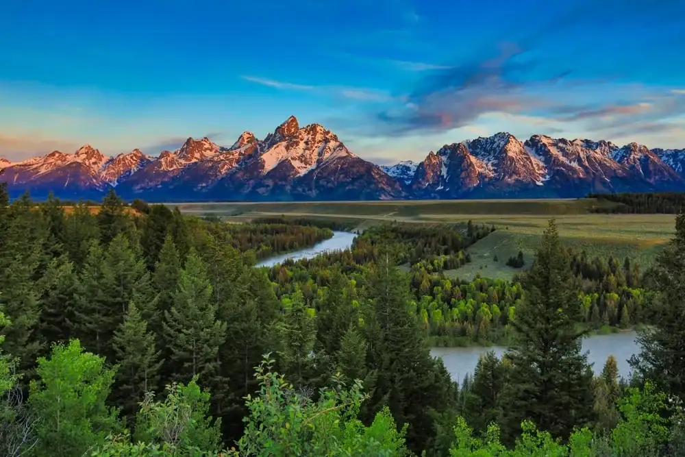 Image of Wyoming mountains