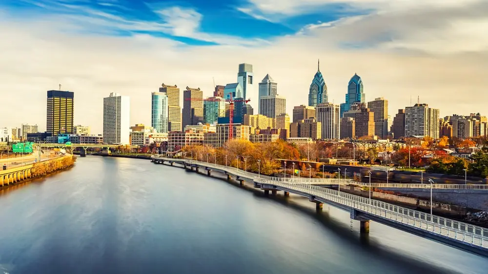 Panoramic view of Philadelphia, Pennsylvania skyline.